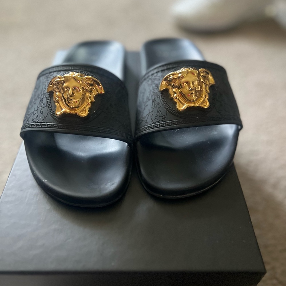 Versace Black Slides with Gold Medusa Emblem🫶